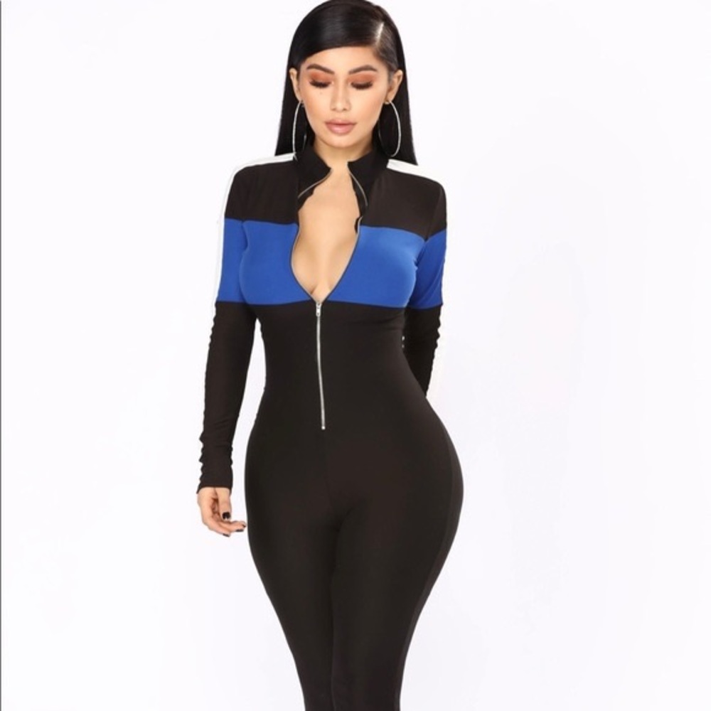 Fashion Nova Jumpsuit Black and Blue Size Medium.